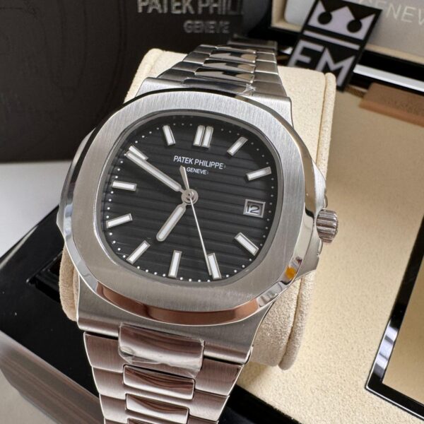 Patek Philippe Nautilus