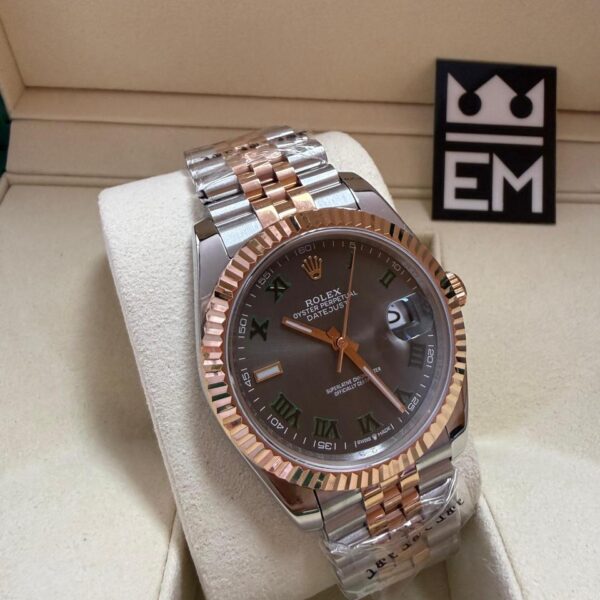 Rolex Datejust - Misto Rose - Cinza/Romano - Bezel Canelado - Jubilee