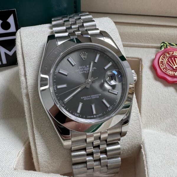 Rolex Datejust - Cinza - Bezel Liso - Jubilee