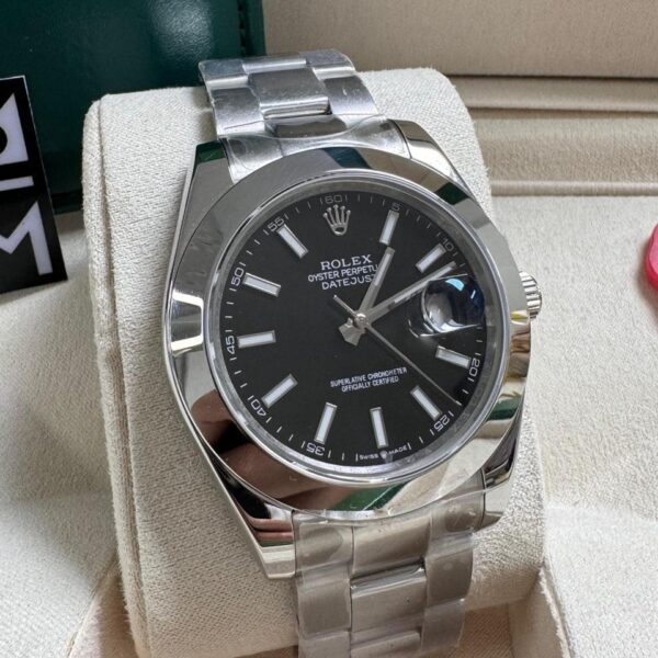 Rolex Datejust - Preto - Bezel liso - Oyster