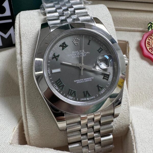 Rolex Datejust - Cinza/Romano - Bezel liso - Jubilee