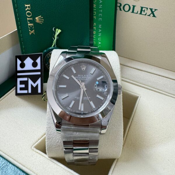 Rolex Datejust  - Cinza - Bezel liso - Oyster
