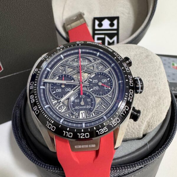 Tag Heuer Carrera